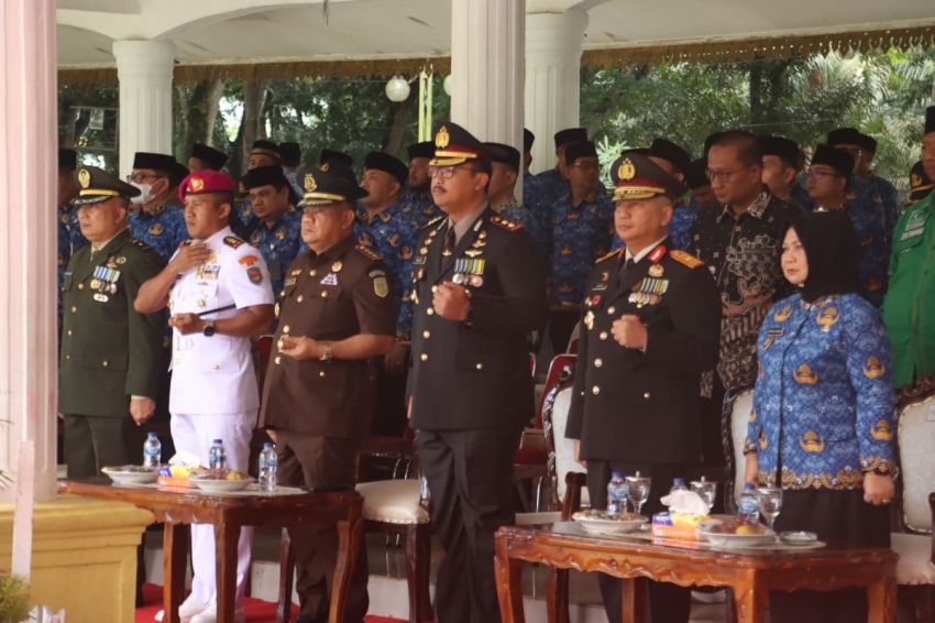 Kapolres Langkat Hadiri Upacara Peringatan Hari Pahlawan Ke-80, Momentum Meneladani Semangat Juang dan Pengabdian para Pahlawan.