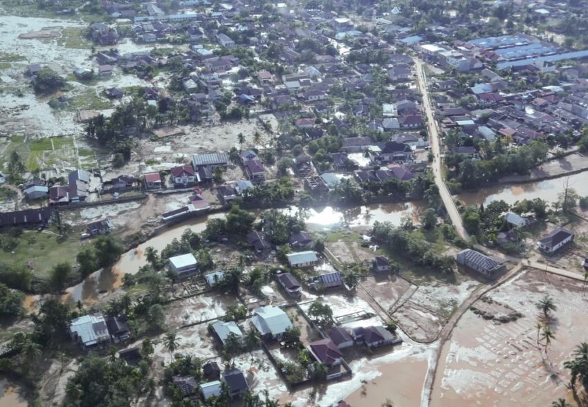 AMSU Gelar Doa Bersama dan Aksi Solidaritas untuk Korban Banjir Sumut di Lapangan Merdeka Medan