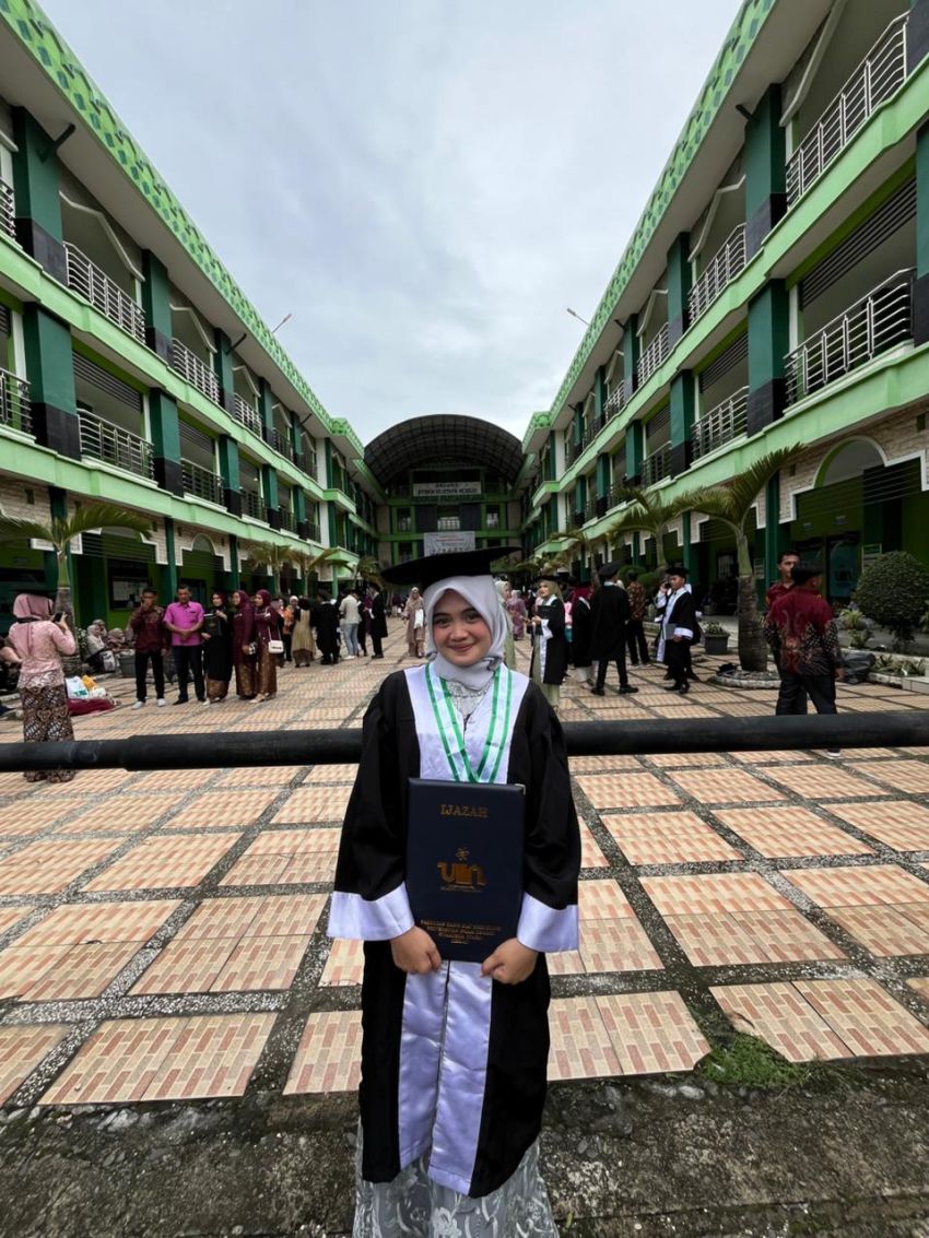 Lulus dari UIN Sumut, Cindyka Sitompul: "Senang Bisa Tamat dari Kampus Impian"