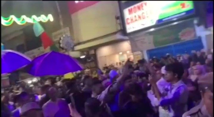 Rintik Hujan Tak Surutkan Antusiasme Warga Medan Rayakan Deepavali Nusantara