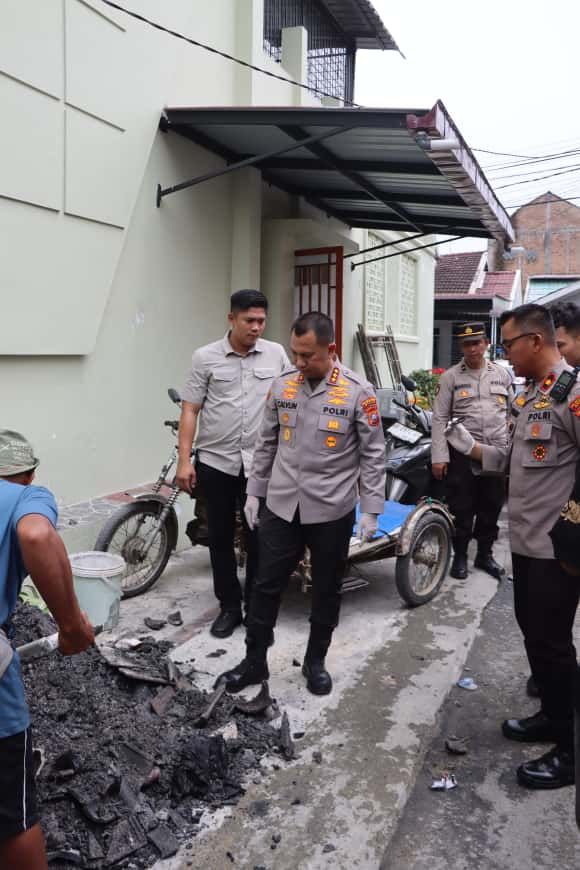 Ini Dia Foto-foto Kondisi Rumah Hakim Saat Tim Labfor Polda Sumut dan Polrestabes Medan Turun ke Lokasi