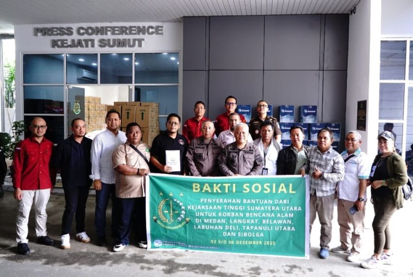 Harli Siregar Salurkan Bantuan untuk Masyarakat Terdampak Bencana Banjir