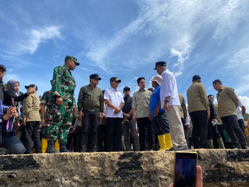 Brimob Polda Sumut Pastikan Pengamanan Maksimal Saat Kunjungan Wapres ke Titik Bencana