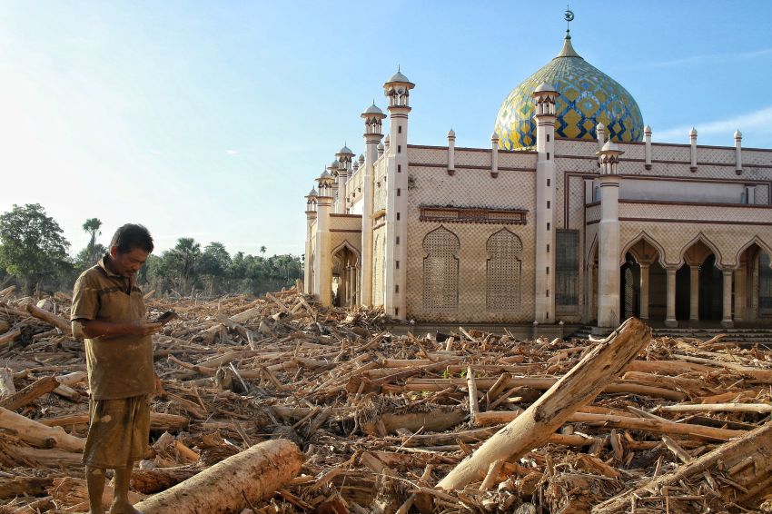 Tragedi Dahsyatnya Banjir dan Longsor Aceh Tamiang, Berikut Foto-fotonya...