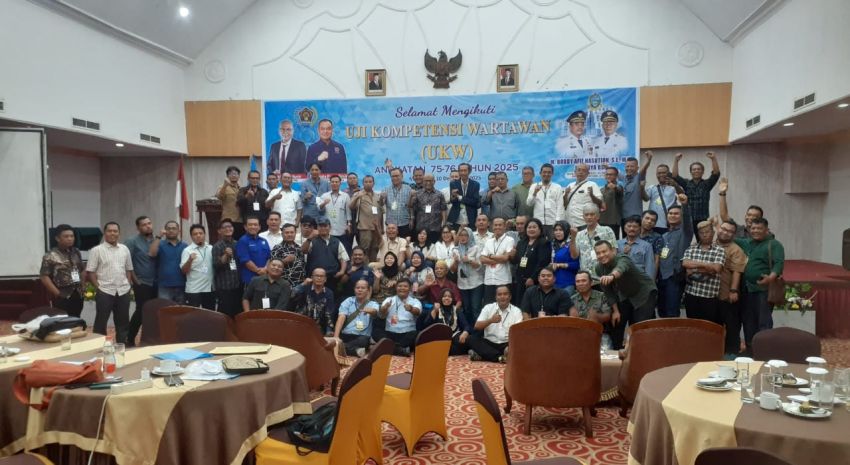 UKW Angkatan 75 & 76 Ditutup, 46 Wartawan Dinyatakan Kompeten