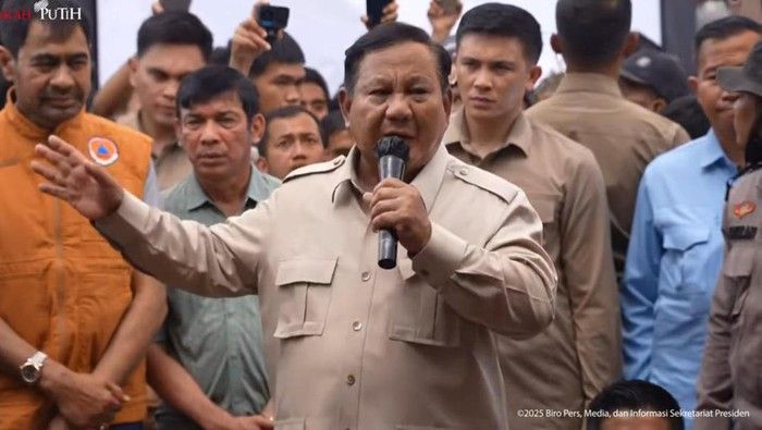 Presiden Prabowo Tinjau 3 Kabupaten Terdampak Banjir di Aceh, Minta Penanganan Dipercepat