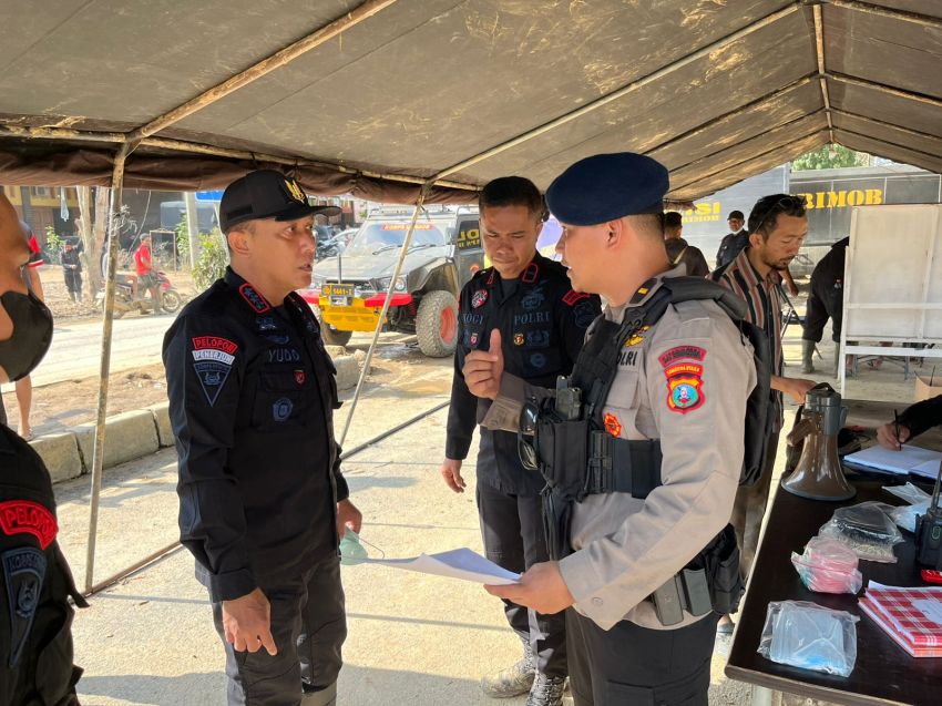 Brimob Polda Sumut dan TNI Bergerak Satu Hati Pulihkan Tapanuli Selatan