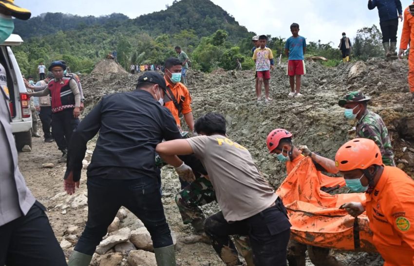 Korban Banjir Sumatera Sudah Mencapai 914 Meninggal 389 Hilang