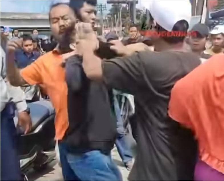 Gara-gara Rebutan Antre BBM, Warga di Tanjung Morawa Adu Jotos