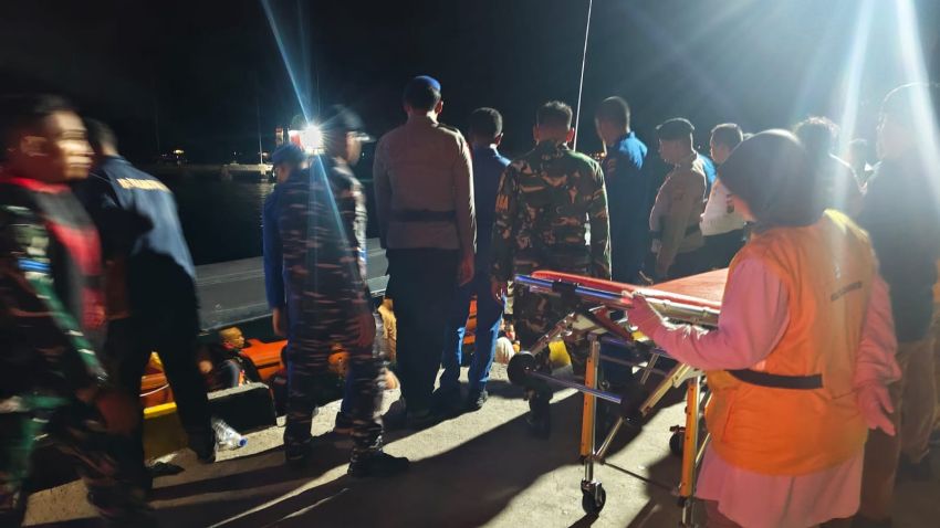 Pelatih Valencia B Fernando Mart&iacute;n dan 3 Anaknya Tewas dalam Kecelakaan Kapal di Labuan Bajo