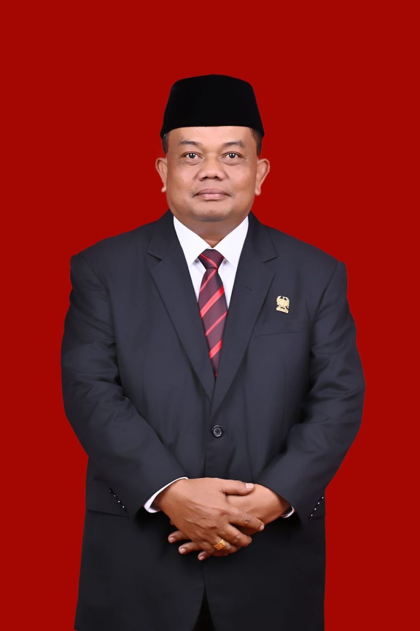 Anggota DPRD Kota Medan Binsar Simarmata, Ajak Anak Menghargai Peran Ibu