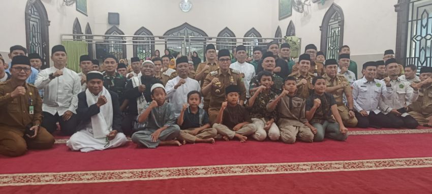 Wali Kota Medan Rico Waas Safari Ashar di Masjid Mujahidin Kecamatan Medan Polonia