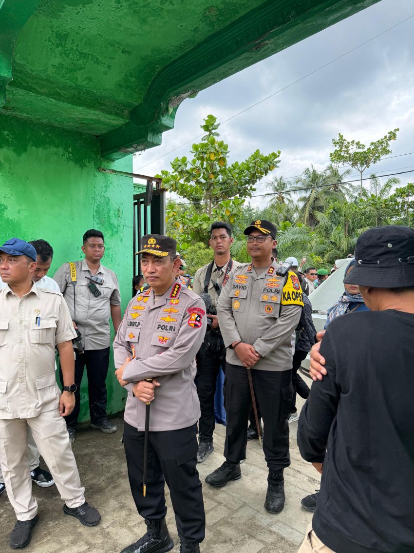 Polda Sumut Kawal Ketat Kunjungan Presiden RI ke Lokasi Pengungsian Banjir di Tanjung Pura