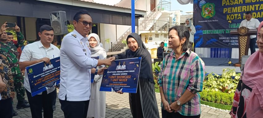 Sambut  Natal Dan Tahun Baru Wali Kota Medan  Buka Pasar Murah di 53 Titik di 21 Kecamatan