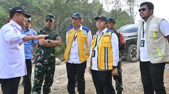 Kasum TNI Tinjau Infrastruktur Dampak Bencana di Humbahas
