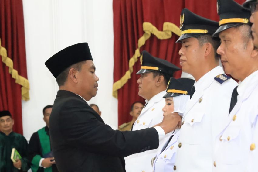 Bupati Darma Wijaya Lantik 137 Pejabat