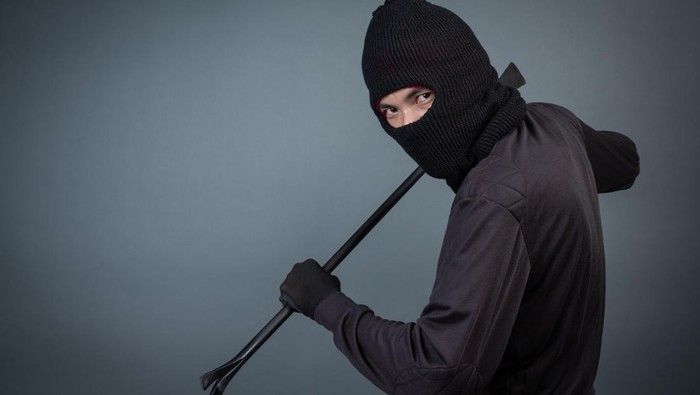 Tembok Beton Dijebol Pakai Bor, Duit Rp 1,7 T di Bank Hilang!