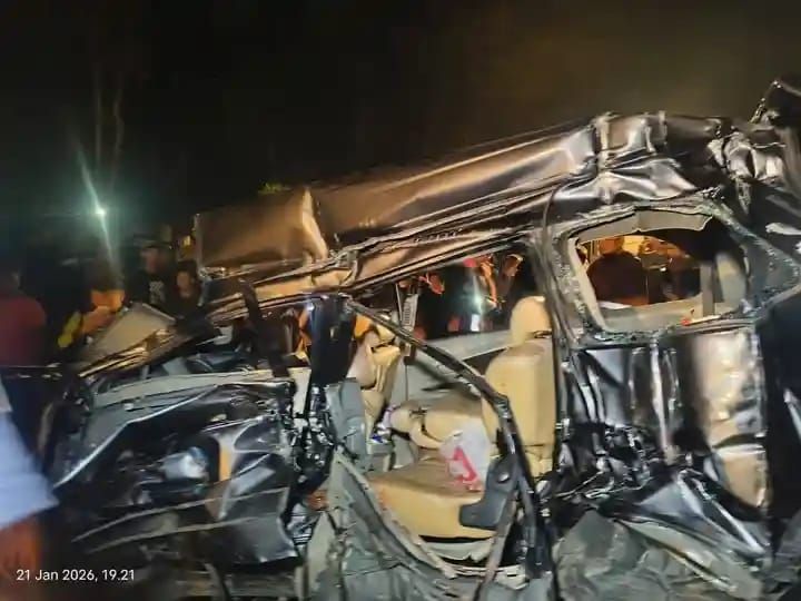 Satu Keluarga Asal Medan Tewas Ditabrak Kereta Api di Tebing Tinggi