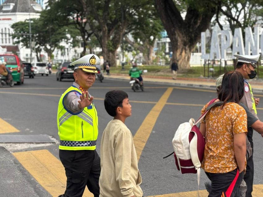 Dirlantas Polda Sumut Cek Anggota di Titik Padat Medan