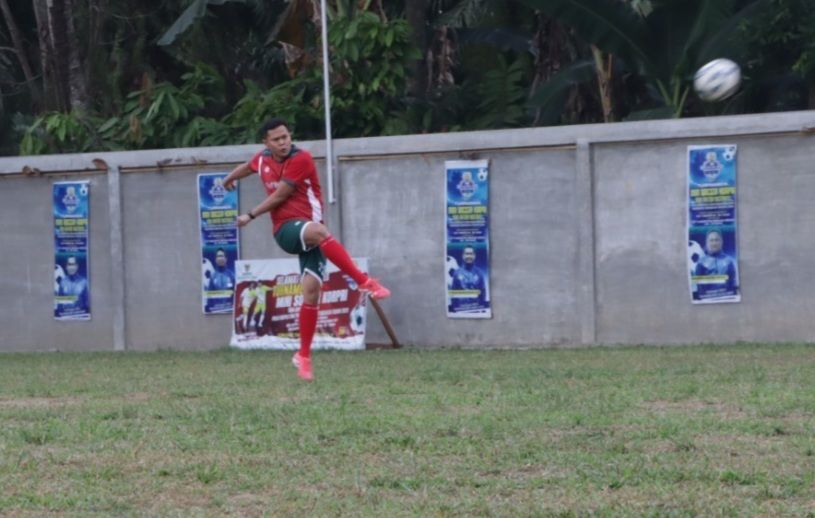 Cetak Satu Gol, Wabup Sergai Bawa Tim Sekdakab Lolos ke 8 Besar Turnamen Mini Soccer KORPRI