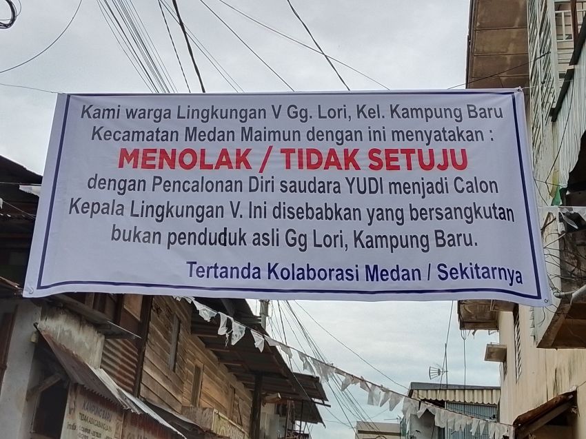 Warga Gang Lori Tolak Calon Kepling Non-Domisili, Spanduk Protes Terpasang di Depan Gang