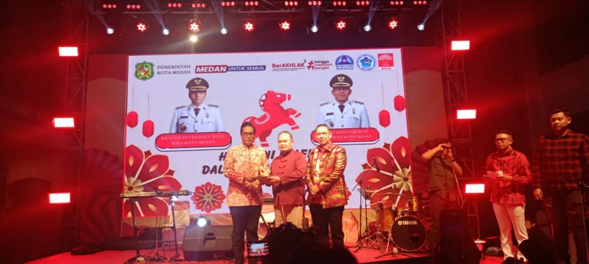 Rico Waas : Lampion Gambarkan  Cahaya Sejahtera untuk Semua Warga