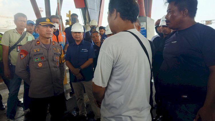 Ratusan Sopir Angkutan Pelabuhan Gelar Aksi, Minta Kenaikan Tarif Gate BNCT Dievaluasi