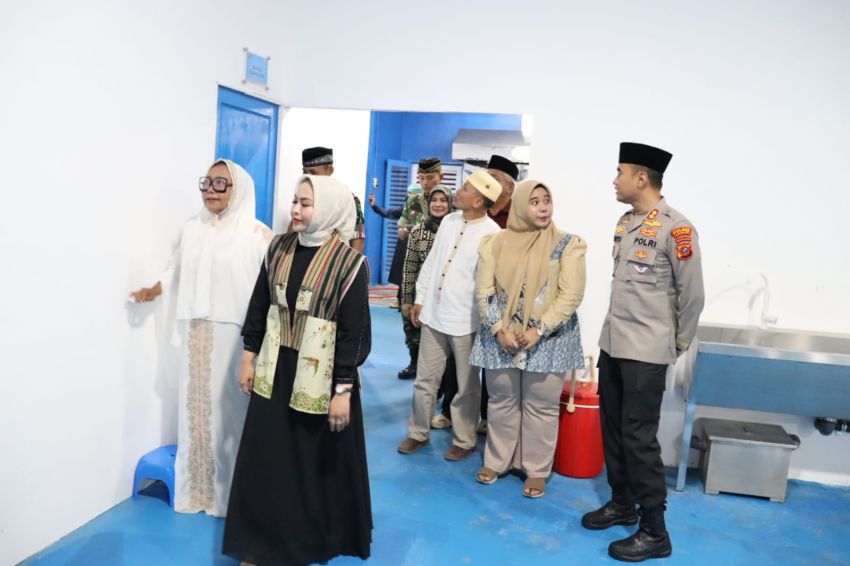 Kapolres Labuhanbatu Hadiri Grand Opening Bukber SPPG Sioldengan Yayasan Hasnah Kuliner Putri