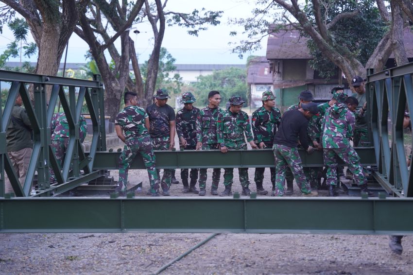Kodam I/BB Terima Kedatangan 3 Set Jembatan Modular di Pelabuhan Belawan
