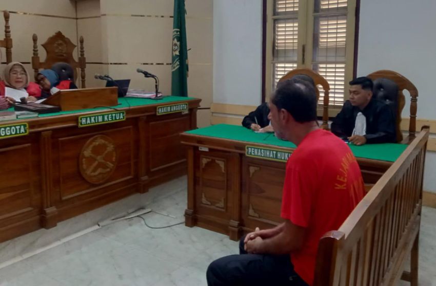 Gunakan Dokumen Kependudukan Palsu, WN India Dihukum 30 Bulan