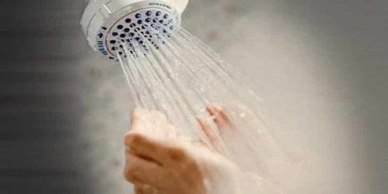 Tata Cara Mandi Junub di Bulan Ramadhan 2026 dan Niatnya