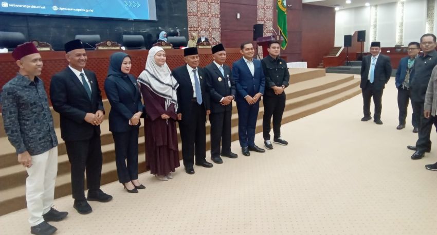 Paripurna yang Menentukan Arah: Dari Pelantikan hingga Jeritan Bencana di Sumut