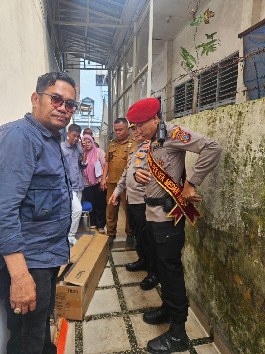 Bayi  Sehari Lahir Ditemukan Tewas Dalam Kardus, Ibu 19 Tahun Diamankan