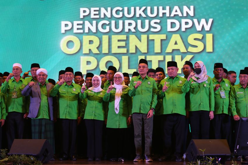 Ketika Seremoni Usai, Kerja Politik Dimulai