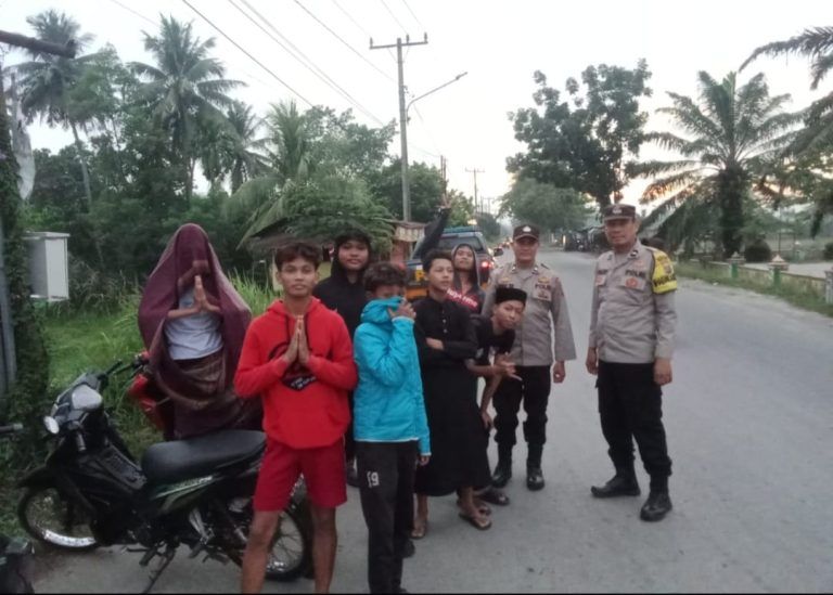 Polresta Deli Serdang dan Jajaran Patroli Menyapa Subuh