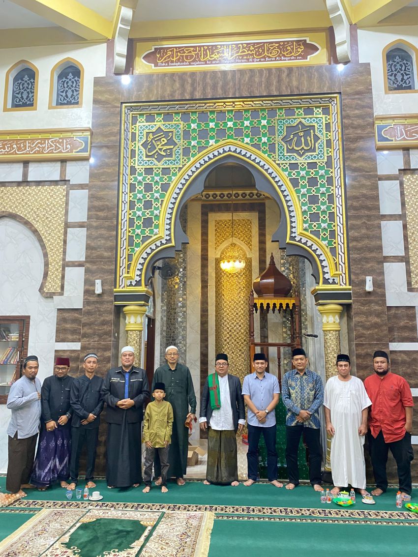 Lurah Kelurahan Besar Hadiri Undangan Nuzul Alqur&rsquo;an 1447 H di Masjid Al-Muhajirin