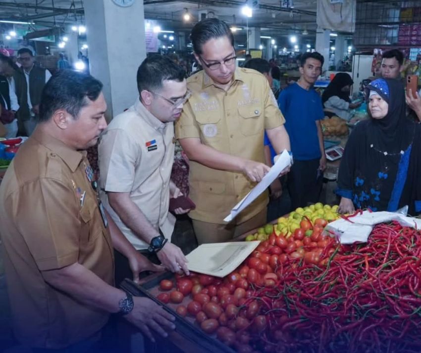 Rico Waas Minta Kenaikan Cabai Merah Segera Dikendalikan