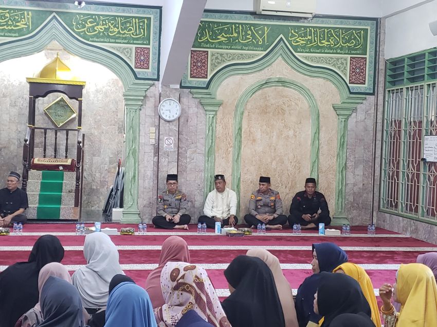 Safari Ramadan di Masjid Al Muttaqin, Polda Sumut Perkuat Kebersamaan Dengan Warga