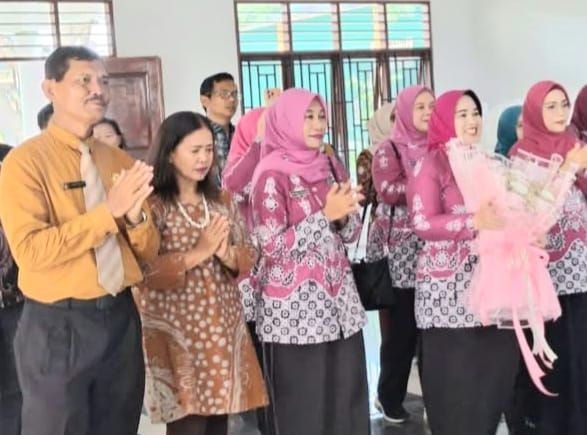 TP PKK Deli Serdang Gelar Go To School ke SMAN 2 Lubuk Pakam