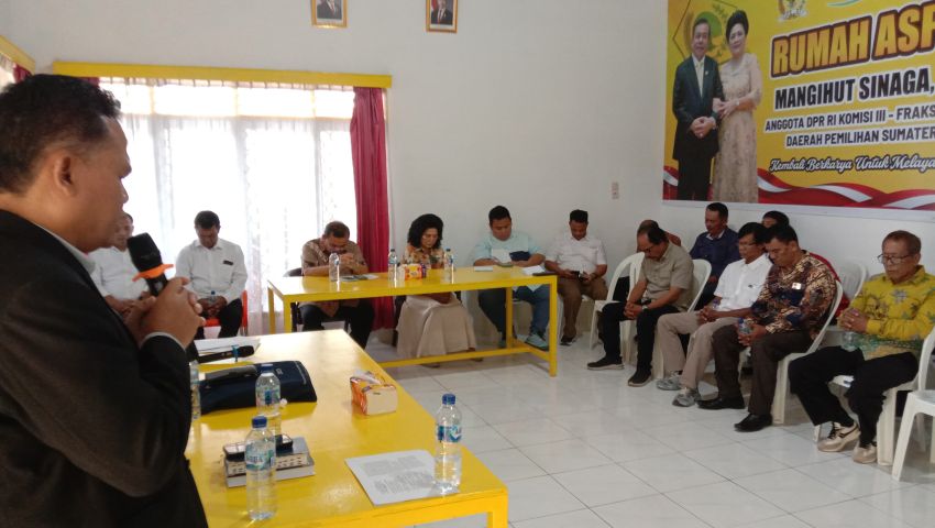 Resmikan Rumah Aspirasi, Mangihut Sinaga: Layani Warga Dengan Hati Tulus