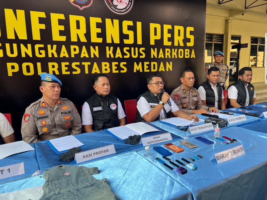 Polrestabes Medan Tangkap Selebgram DJ Diduga Gunakan Vape Berisi Narkoba