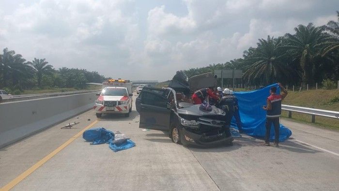 Minibus Hantam Truk di Tol Indrapura-Kisaran, 4 Orang Tewas, Berikut Nama-nama Korban