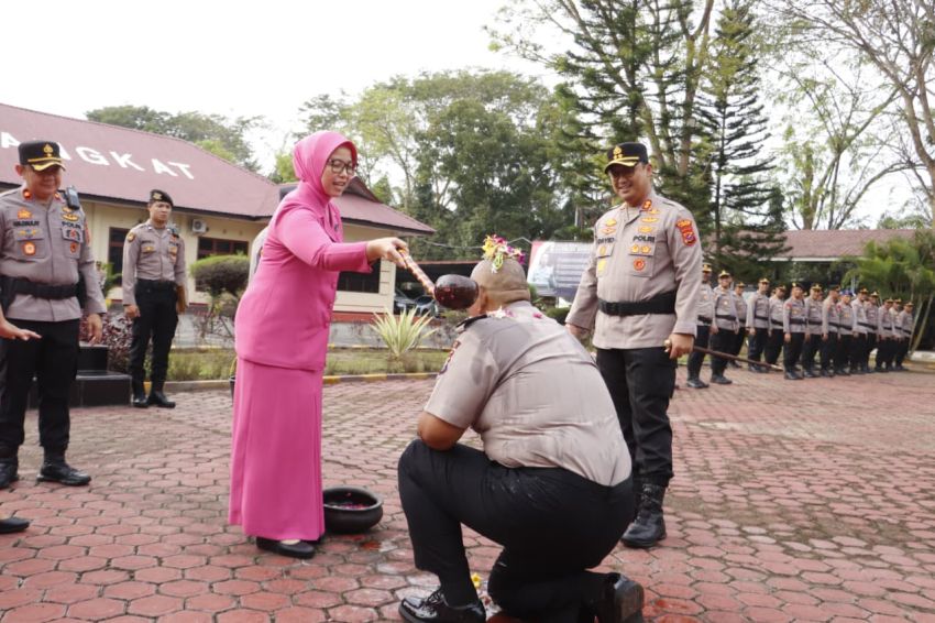 Kenaikan Pangkat Pengabdian, Kapolres Langkat Ingatkan Tantangan Tugas Semakin Kompleks