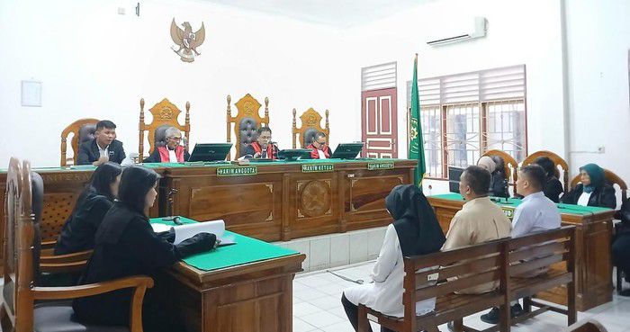 Korupsi Dana BOS, Eks Kepsek SMAN 16 Medan Divonis 2 Tahun 8 Bulan Penjara