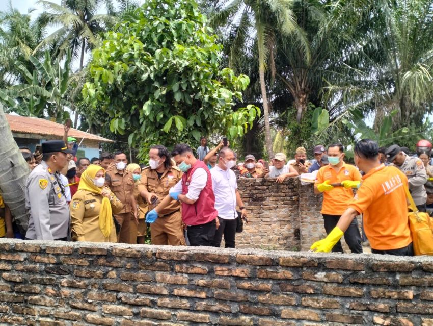 Geger, Mayat Wanita Diduga Dibunuh Ditemukan di Tumpukan Sampah