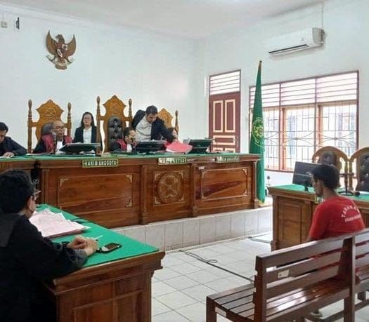 Pengedar Uang Palsu di Pasar Malam Divonis 1 Tahun 6 Bulan Penjara