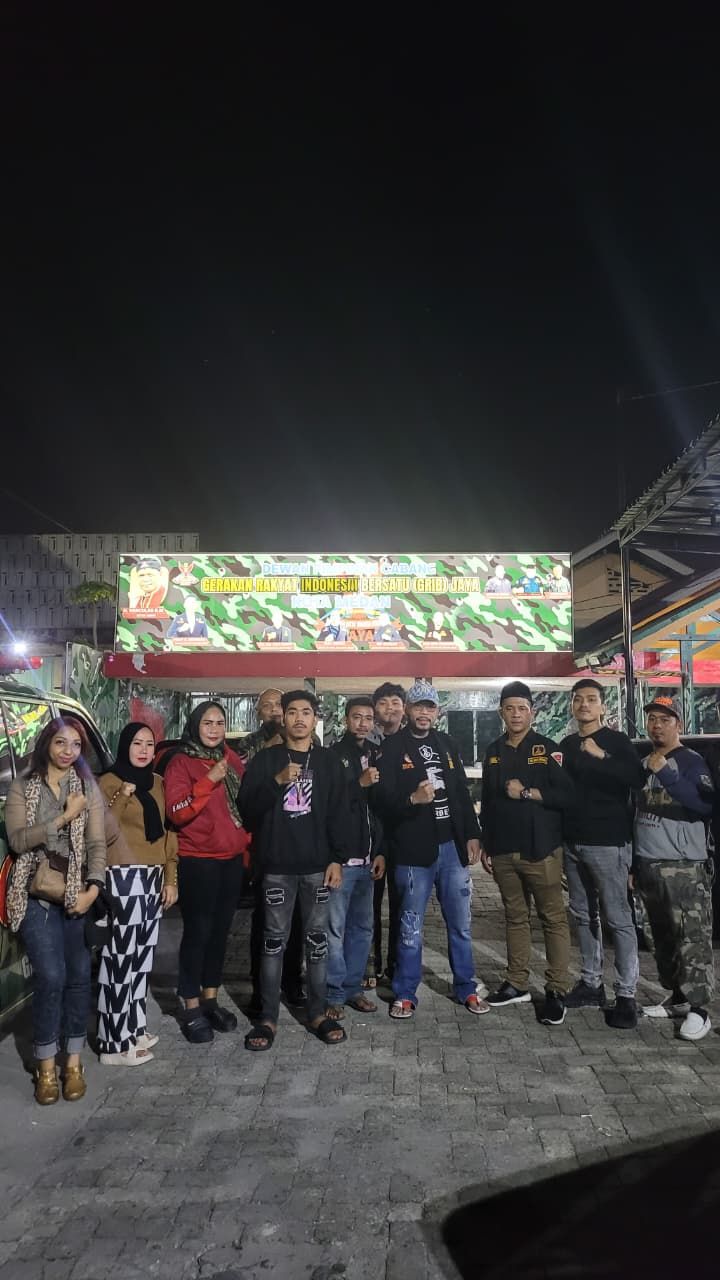 GRIB Jaya Kota Medan Turun ke Jalan, Bagikan Ratusan Paket Sahur On The Road