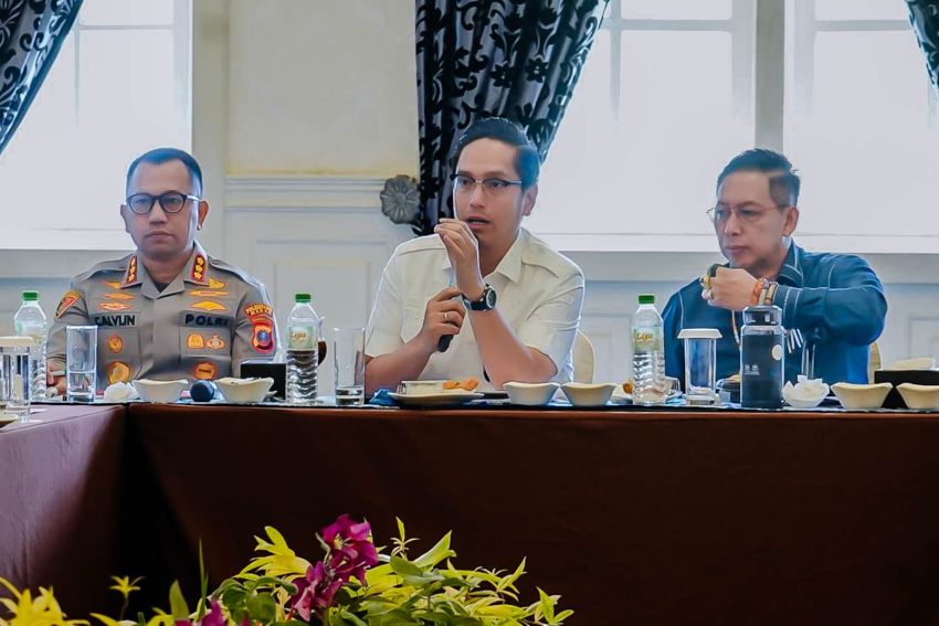 Rico Waas Tekankan Pelayanan dan Ruang Aspirasi Buruh pada May Day