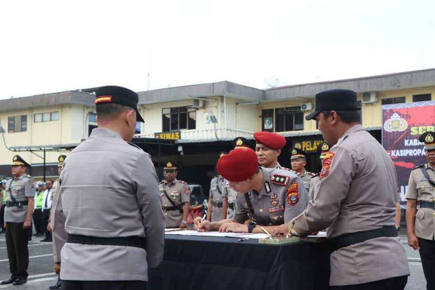 Pimpin Sertijab Besar-besaran, Kombes Jean Calvijn Minta Pejabat Baru Langsung 'Gas Pol'