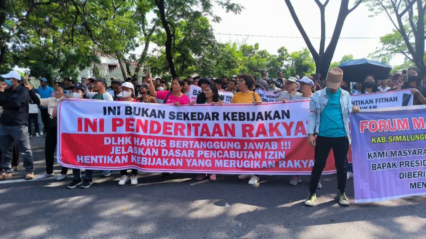 Belasan Ribu Warga Kehilangan Mata Pencarian, Forum Masyarakat Berjuang Serukan Pembukaan Kembali PT TPL